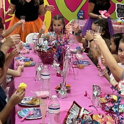 Pink Lemonade Girl's Spa