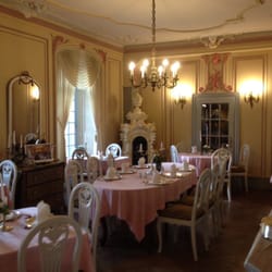 Restaurant im Hotel zum Schwan - Eins der Zimmer in dem gegessen wird