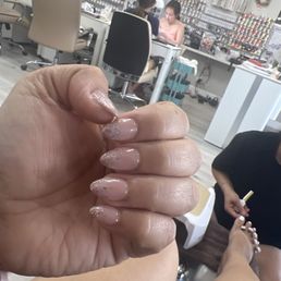 Ombré glitter almond full set Ombré glitter almond full set