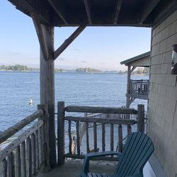 Edgewood Resort - Boldt Castle is in the view from our balcony