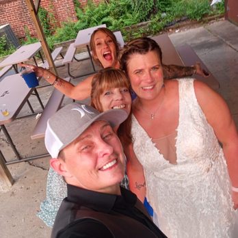 Dirt Road Entertainment - Wedding day - Music Venues Near Me