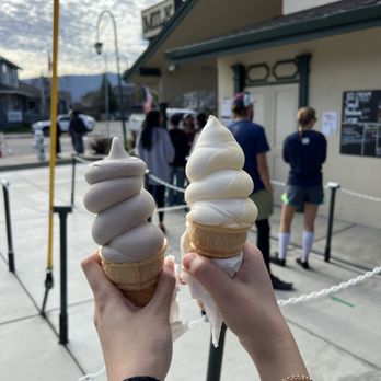 Meadowlark Dairy - Ice Cream & Frozen Yogurt Near Me - Pleasanton, California Meadowlark Dairy - Ice Cream & Frozen Yogurt Near Me - Pleasanton, California