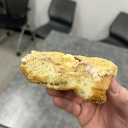 Hurts Donut - Cheese cake donut!