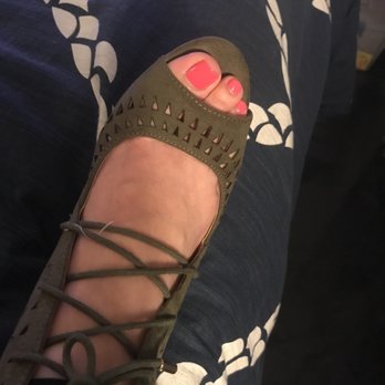 Plush Nails & Spa - Nail Salons Near Me - Dallas, Texas