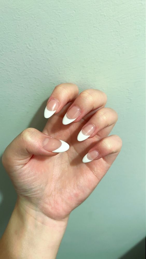 New Nails Logo