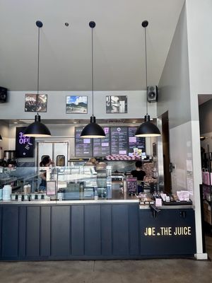 JOE & THE JUICE by null