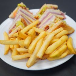 Roma's Italian Restaraunt - Https://romapizzagrill.com