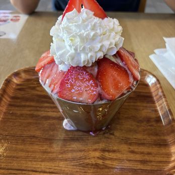 Snowy Village - Strawberry Bingsu - Desserts Near Me - Austin, Texas Snowy Village - Strawberry Bingsu - Desserts Near Me - Austin, Texas