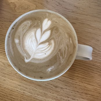 Electrica Coffee - Hojicha Chocolate Latte - Coffee & Tea Near Me - Portland, Oregon