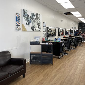 Revamp Barbershop - Inside - Barbers Near Me - Altamonte Springs, Florida Revamp Barbershop - Inside - Barbers Near Me - Altamonte Springs, Florida