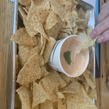 Pinthouse Pizza - El Queso - Pizza Near Me - Austin, Texas