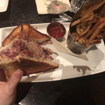 Wilde Bar & Restaurant - Gluten free Rueben and fries (didn't eat the fries although the server said they were totally gf) - Pubs Near Me - Chicago, Illinois Wilde Bar & Restaurant - Gluten free Rueben and fries (didn't eat the fries although the server said they were totally gf) - Pubs Near Me - Chicago, Illinois