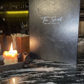 The Saint - Bar area - Steakhouses Near Me - Dallas, Texas