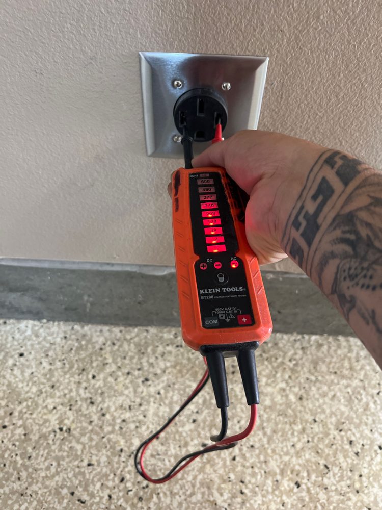 Slide of Elite Power Electric