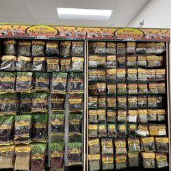 El Granjero Supermarket - Spices / Especies