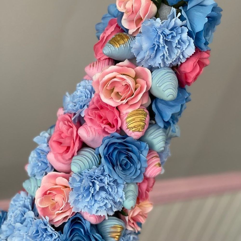 Gender Reveal Strawberry Tower Gender Reveal Strawberry Tower