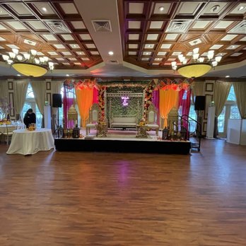 Stylish Events - Stage - Wedding Planning Near Me - Hicksville, New York Stylish Events - Stage - Wedding Planning Near Me - Hicksville, New York