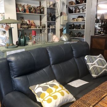 Orange City Mighty Mall - Leather Electric Reclining Sofa found elsewhere for $595 more - Antiques Near Me - Orange City, Florida Orange City Mighty Mall - Leather Electric Reclining Sofa found elsewhere for $595 more - Antiques Near Me - Orange City, Florida