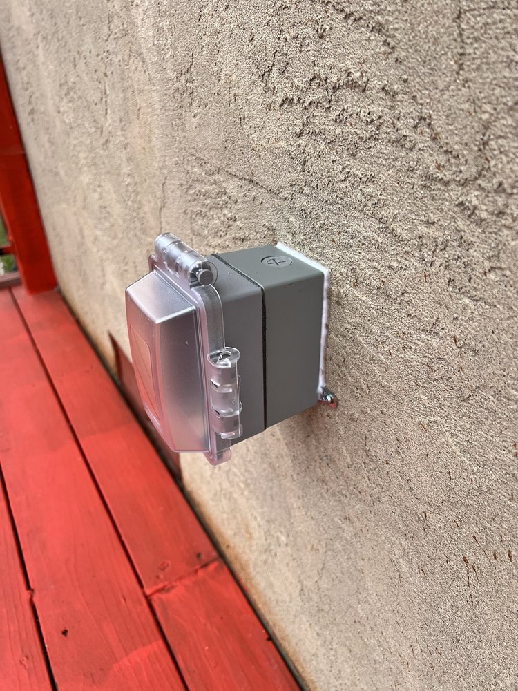 Slide of Diamond Force Electric