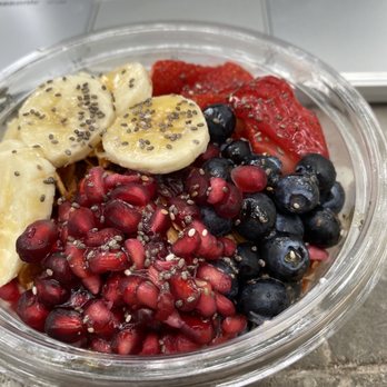 Bebidas - Yogurt parfait - Coffee & Tea Near Me - Houston, Texas Bebidas - Yogurt parfait - Coffee & Tea Near Me - Houston, Texas