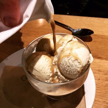 Mildreds - Vanilla bean soy ice cream with a salted caramel espresso sauce - Vegan Near Me - London, XGL Mildreds - Vanilla bean soy ice cream with a salted caramel espresso sauce - Vegan Near Me - London, XGL