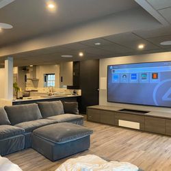 EQ Technologies - Home Theater