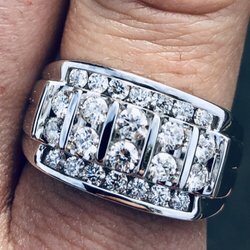 Bushra Jeweller’s & Beauty - Ring