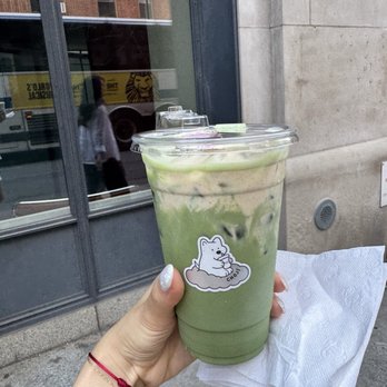 Choji - Fig Cream Matcha - Bubble Tea Near Me - New York, New York Choji - Fig Cream Matcha - Bubble Tea Near Me - New York, New York