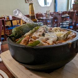 La Perla Del Pacifico - Amazing molcajete!