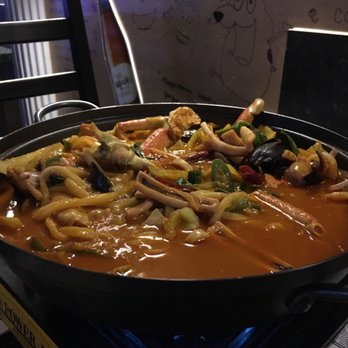 DAE BAK Korean Bar & Grill - Jjambbong hotpot - Korean Near Me - Aurora, Colorado