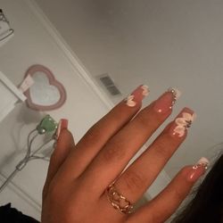 Julie Bee Nails