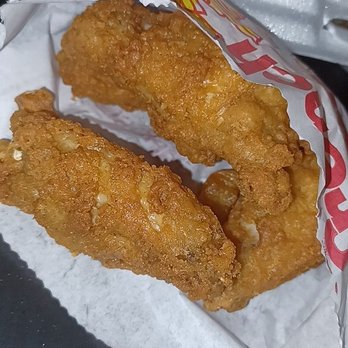The Lucky Dog - Asked for bbq wings... smh - Fast Food Near Me - Cicero, Illinois The Lucky Dog - Asked for bbq wings... smh - Fast Food Near Me - Cicero, Illinois