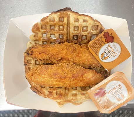 Fowl Play Hot Chicken by null