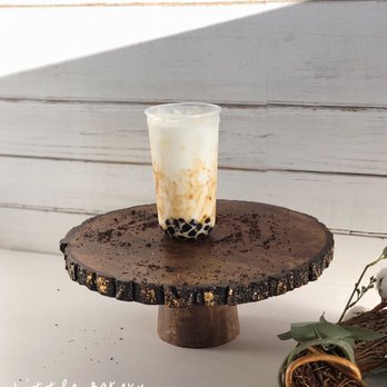 Little Bakery - Boba with brown sugar milk - Desserts Near Me - Hayward, California Little Bakery - Boba with brown sugar milk - Desserts Near Me - Hayward, California