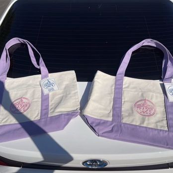 Trader Joe's - Wednesday mine & mines - Grocery Near Me - Santa Clarita, California