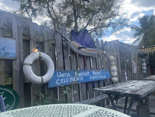 Shore to Door Fish Market by null