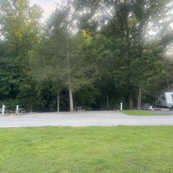 Buck Creek RV Park - Typical creekside campsite - Campgrounds Near Me - Marion, North Carolina Buck Creek RV Park - Typical creekside campsite - Campgrounds Near Me - Marion, North Carolina