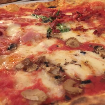 Nap - 4 Stagioni - Pizza Near Me - Barcelona, B Nap - 4 Stagioni - Pizza Near Me - Barcelona, B