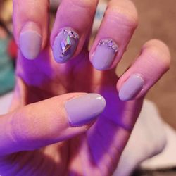 Moxie Nail Bar - started peeling after 5 days