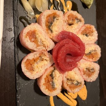Star Sushi & Bar - Cherry Blossom Roll - Ramen Near Me - Seattle, Washington Star Sushi & Bar - Cherry Blossom Roll - Ramen Near Me - Seattle, Washington