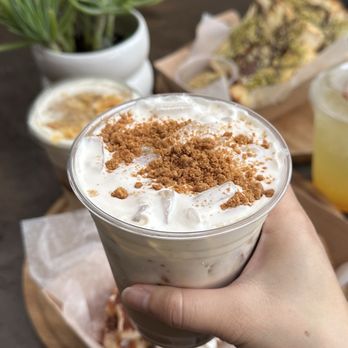 Auria Coffee - Cream Top Biscoff Latte - Desserts Near Me - Buena Park, California
