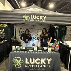 Lucky Green Ladies