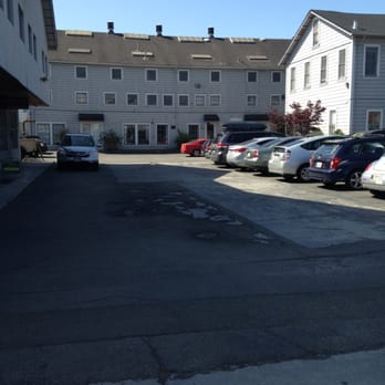 Berkeley Facial Studio - Her building is the last one in the back - Skin Care Near Me - Berkeley, California