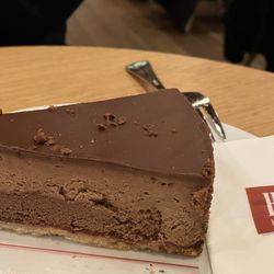 Konditorei Heini - Truffes Grand Cru Rahmtorte
