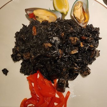 Solar dos Presuntos - Black rice is good - Seafood Near Me - Lisbon, 11