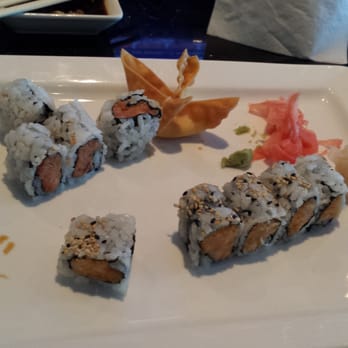 Passion Fin - Hamachi and tuna rolls. Crab wonton sharing - Asian Fusion Near Me - Bethesda, Maryland Passion Fin - Hamachi and tuna rolls. Crab wonton sharing - Asian Fusion Near Me - Bethesda, Maryland