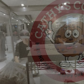 Cathy’s Cookies - From the outside - Desserts Near Me - Anaheim, California