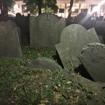 Ghosts & Gravestones - Granary Burying Grounds - Historical Tours Near Me - Boston, Massachusetts Ghosts & Gravestones - Granary Burying Grounds - Historical Tours Near Me - Boston, Massachusetts