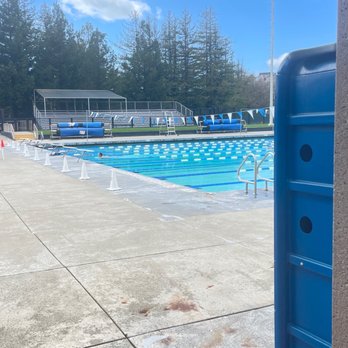 Finley Aquatic Center - The Pool - Swimming Pools Near Me - Santa Rosa, California