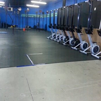 CrossFit 033 - View from the box - Interval Training Gyms Near Me - Glastonbury, Connecticut
